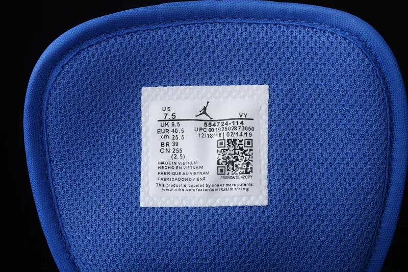 All categories Air Jordan Jordan series basketball shoes Air Jordan 1 Mid Air Jordan Mid AJ1 Joe 1 white and blue Little Lightning Zhongbang series basketball shoes 554724-114